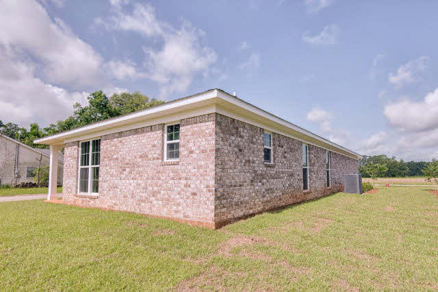 22702 County Road 55 Silverhill, AL 36576 - Photo 4 of 15