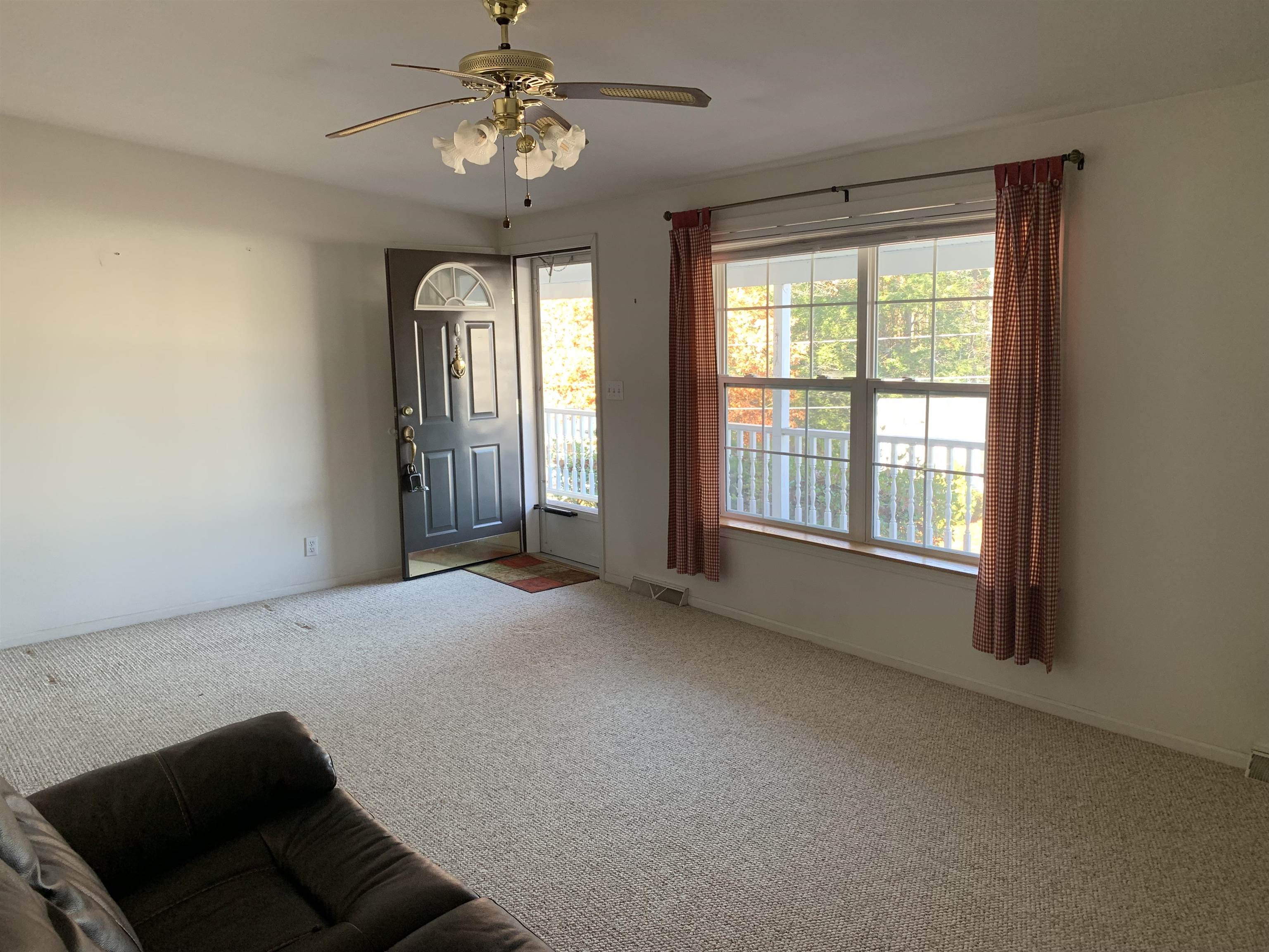 1 Brooklyn's Way Hampstead, NH 03841 - Photo 9 of 29