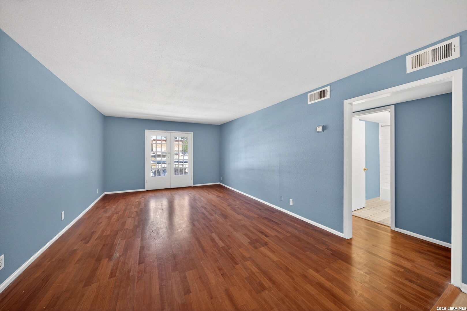 6718 Callaghan Road, Unit 315 San Antonio, TX 78229 - Photo 7 of 27 Gallery Image 7