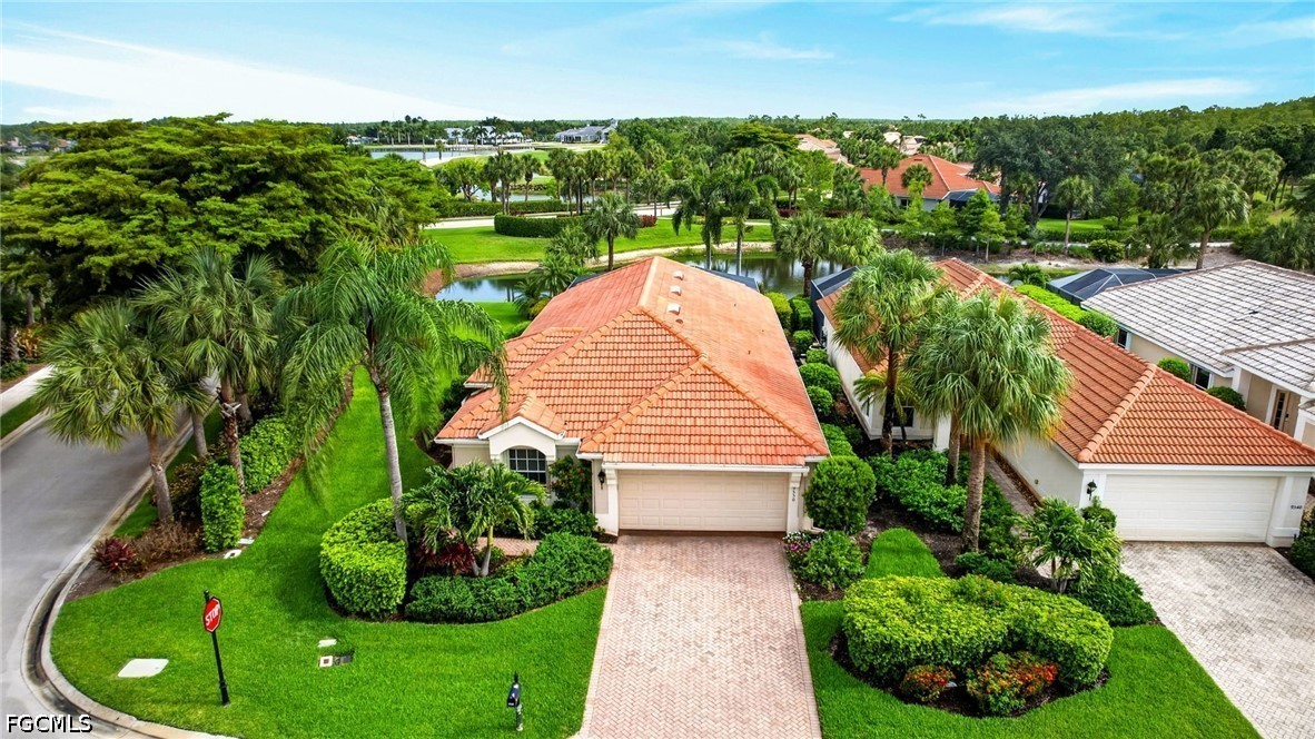 9550 Hemingway Lane Fort Myers, FL 33913 - Photo 31 of 41