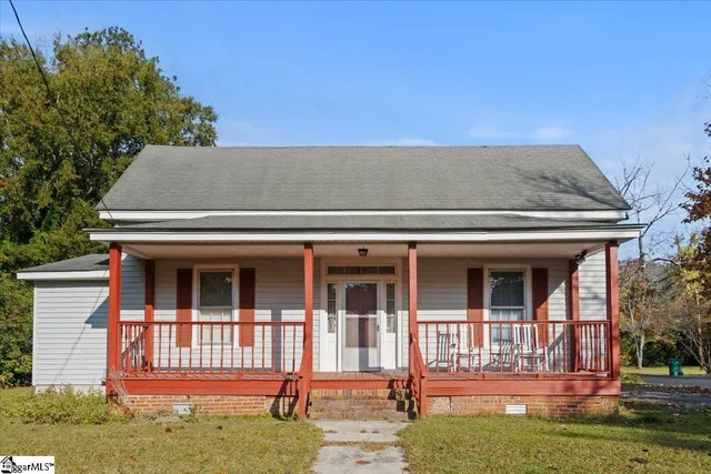 $124,999 | 401 West Byrd Street, Timmonsville, SC 29161