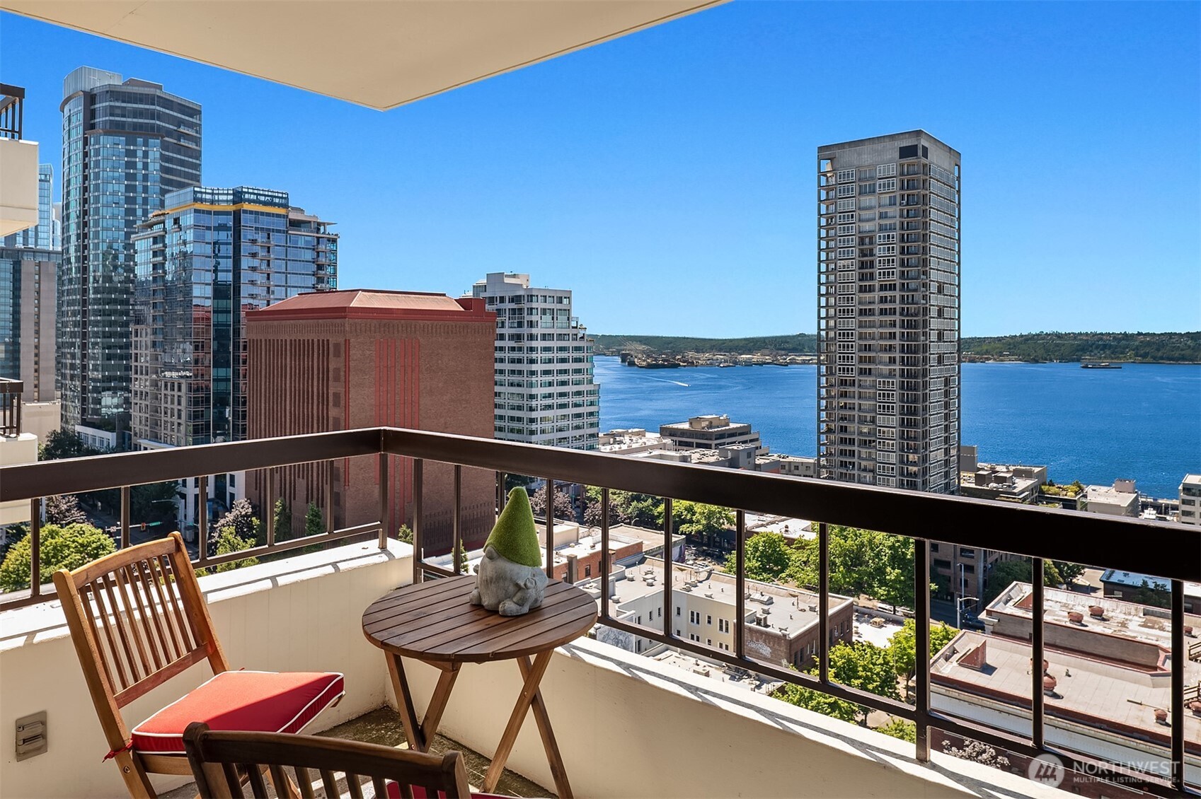 2201 3rd Avenue, Unit 2003 Seattle, WA 98121 - Photo 17 of 38 a view of a balcony with chairs