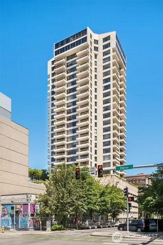 $895,000 | 2201 3rd Avenue, Unit 2003, Seattle, WA 98121