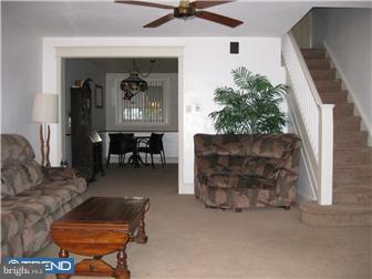 50 Springton Road Upper Darby, PA 19082 - Photo 5 of 11 Living Room