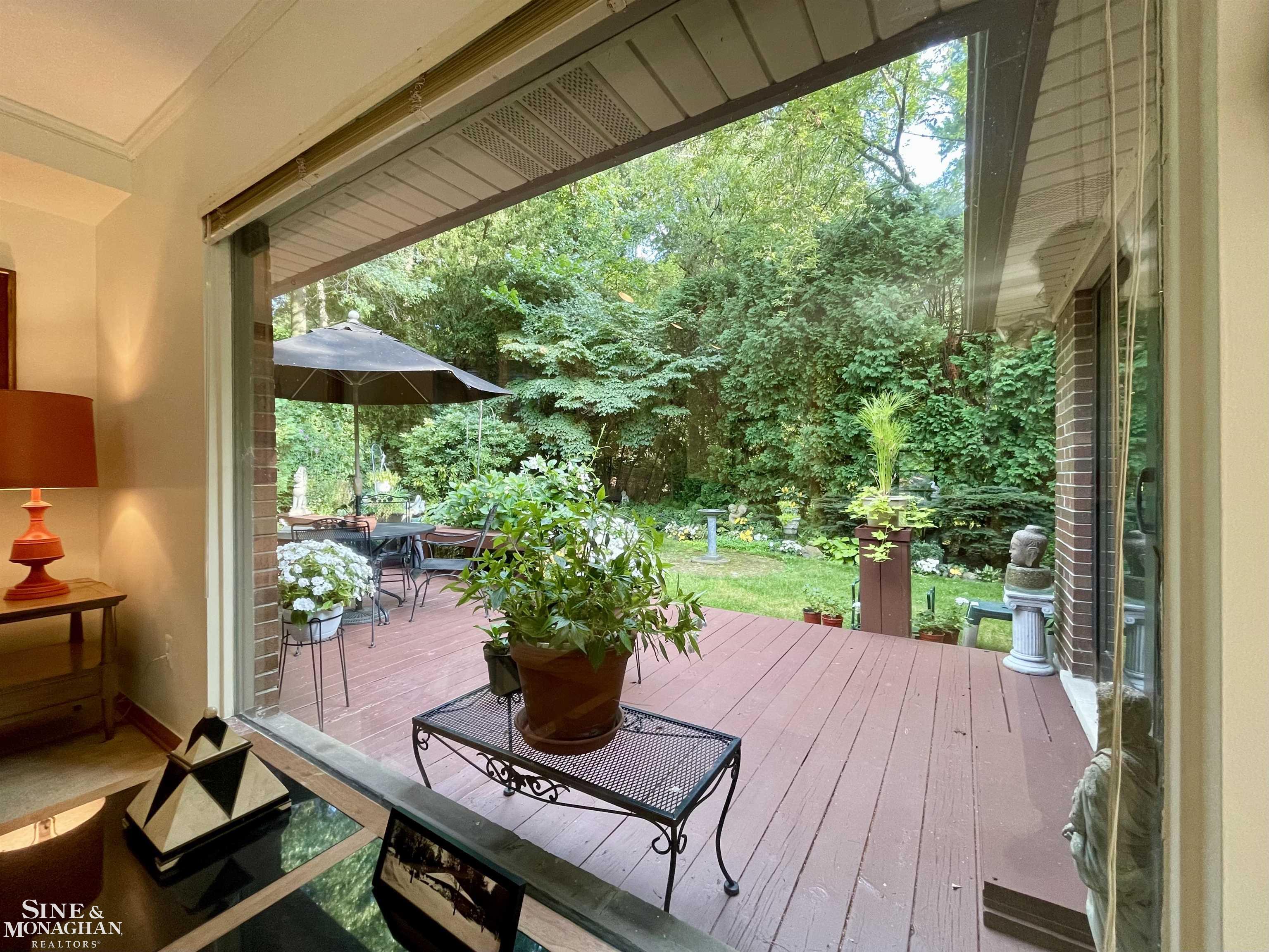 245 Stephens Road Grosse Pointe Farms, MI 48236 - Photo 8 of 40
