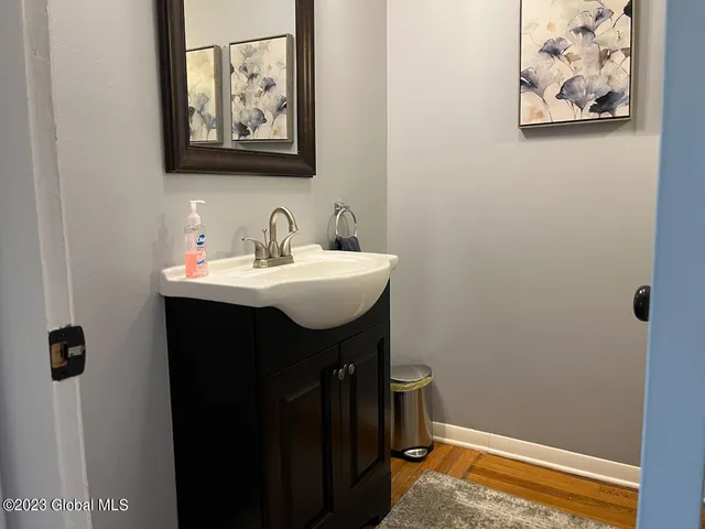 $2,699 | 132 Jefferson Street, Saratoga Springs, NY 12866