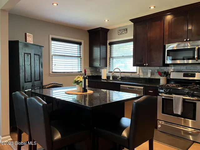 $2,699 | 132 Jefferson Street, Saratoga Springs, NY 12866