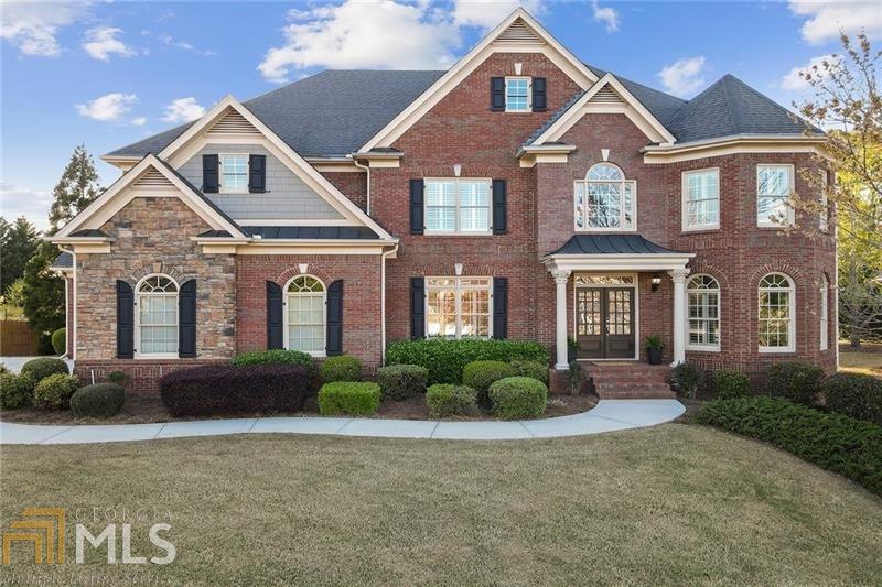 Beautiful Executive Four sided brick home near Roswell's Historic Canton Street!