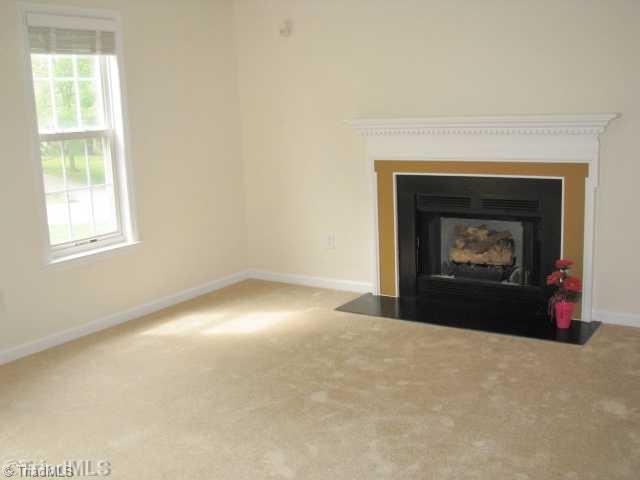 135 Riley Forest Court Winston-Salem, NC 27127 - Photo 3 of 16 Living Room.