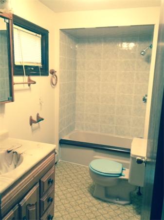 508 Third Street Fall River, MA 02721 - Photo 8 of 24