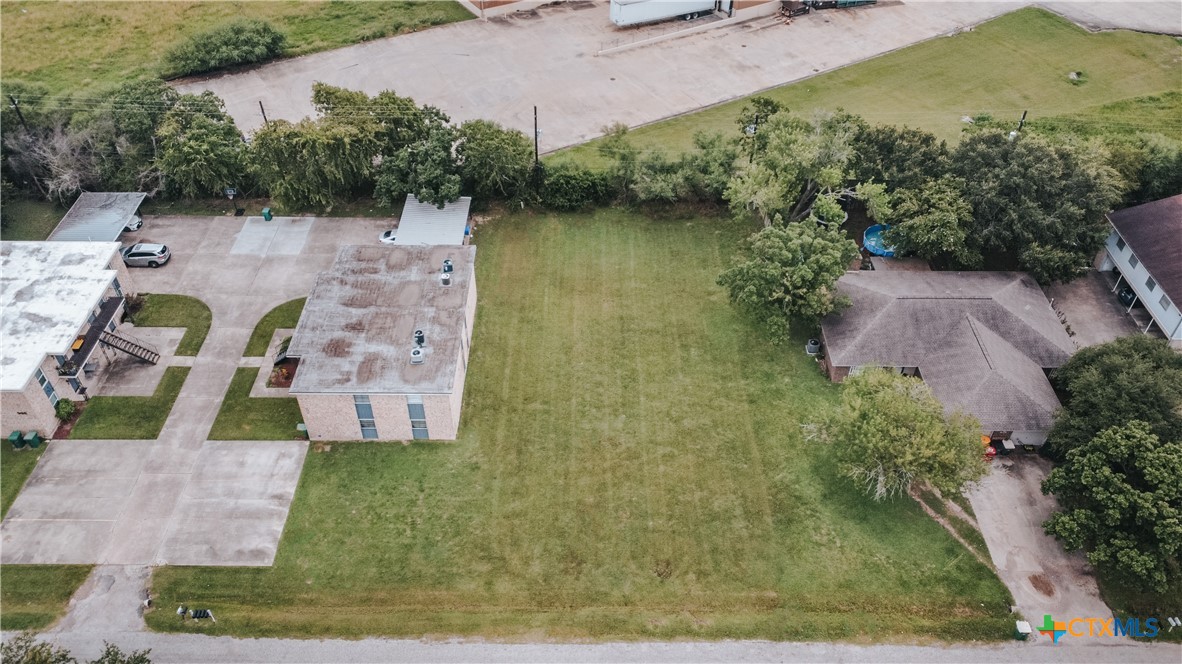 902 Simpson Road Victoria, TX 77904 - Photo 2 of 6