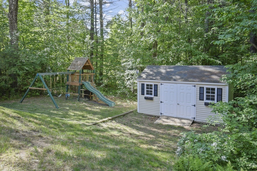 28 New Westminster Road Hubbardston, MA 01452 - Photo 33 of 37 Gallery Image 33