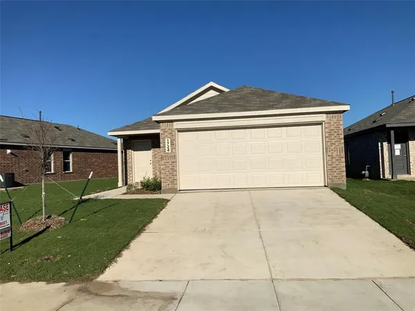 $2,150 | 1724 Crossbill Street, Forney, TX 75126