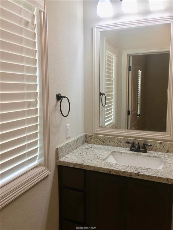 109 Ehlinger Drive Bryan, TX 77801 - Photo 14 of 25