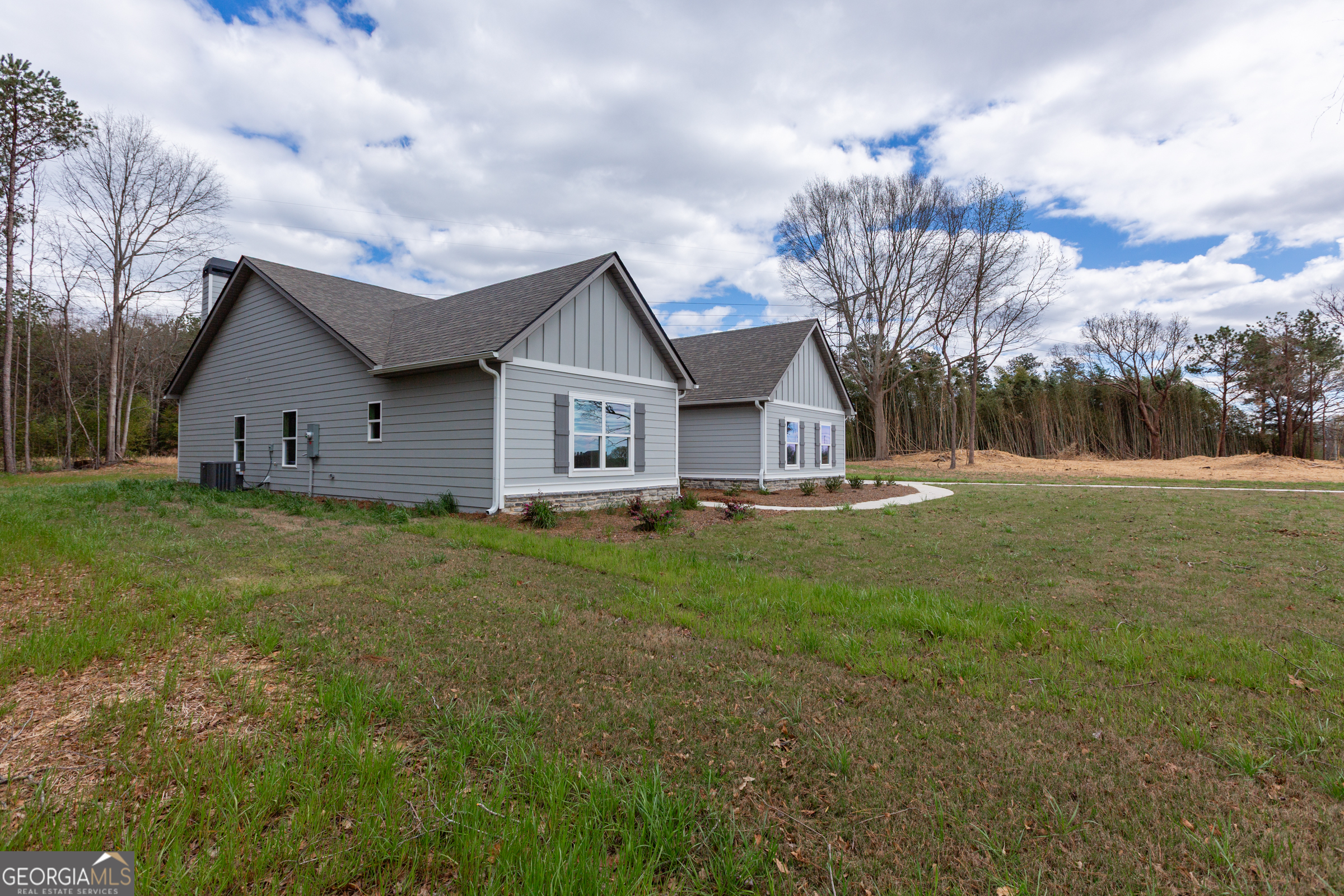 1060 Patterson Road Griffin, GA 30223 - Photo 6 of 37 Gallery Image 6