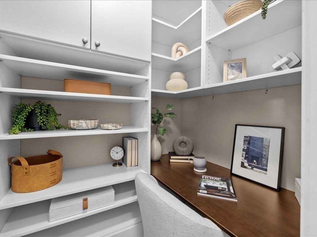 65 East India Row, Unit 33A Boston, MA 02110 - Photo 12 of 36