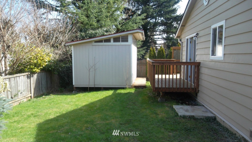 22109 7th Place West Bothell, WA 98021 - Photo 19 of 19