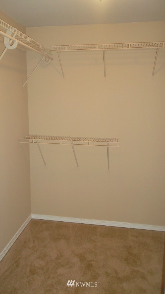 22109 7th Place West Bothell, WA 98021 - Photo 9 of 19