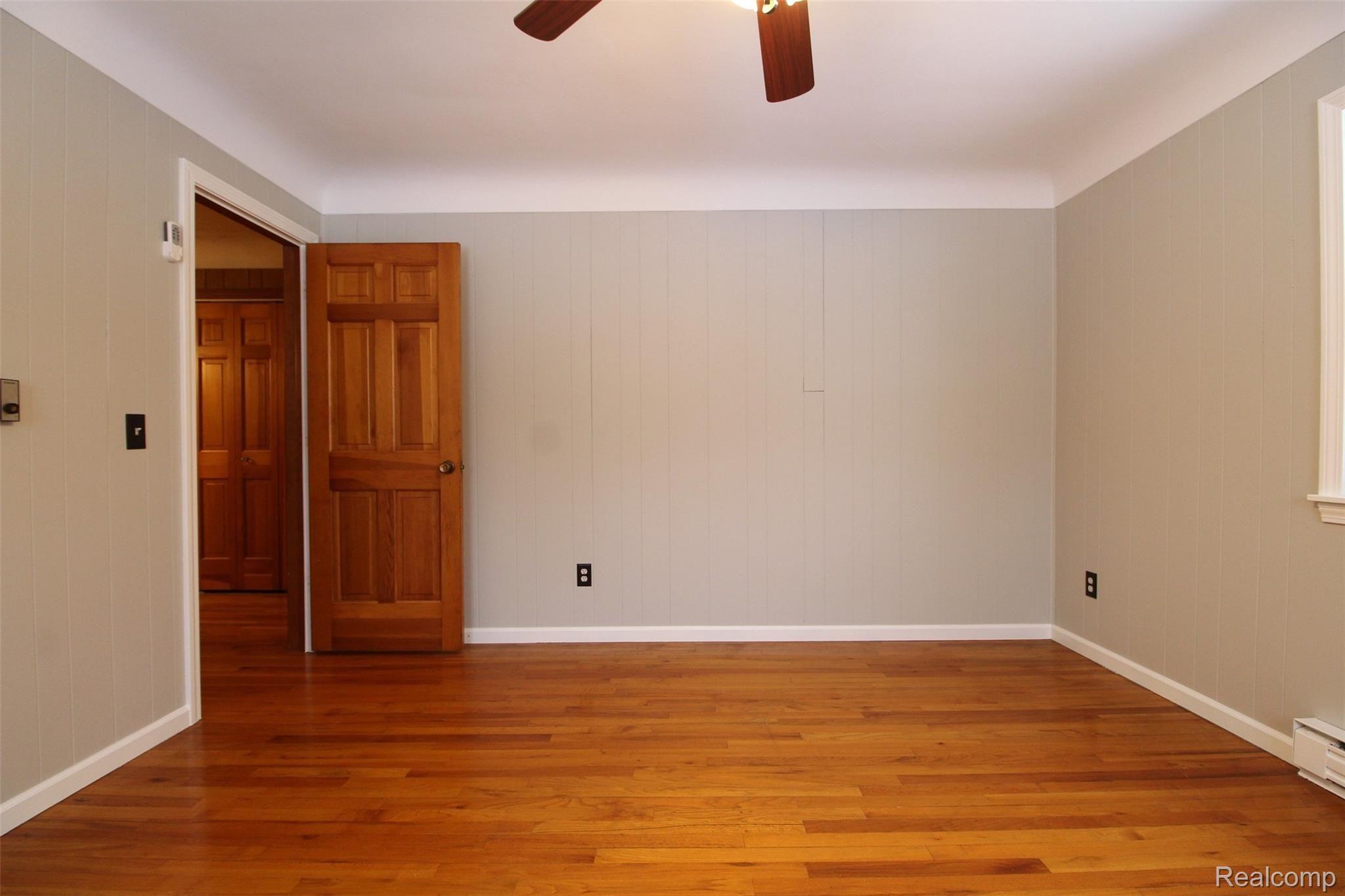 640 Barnes Lake Road Columbiaville, MI 48421 - Photo 27 of 73 IMG_7019.JPG