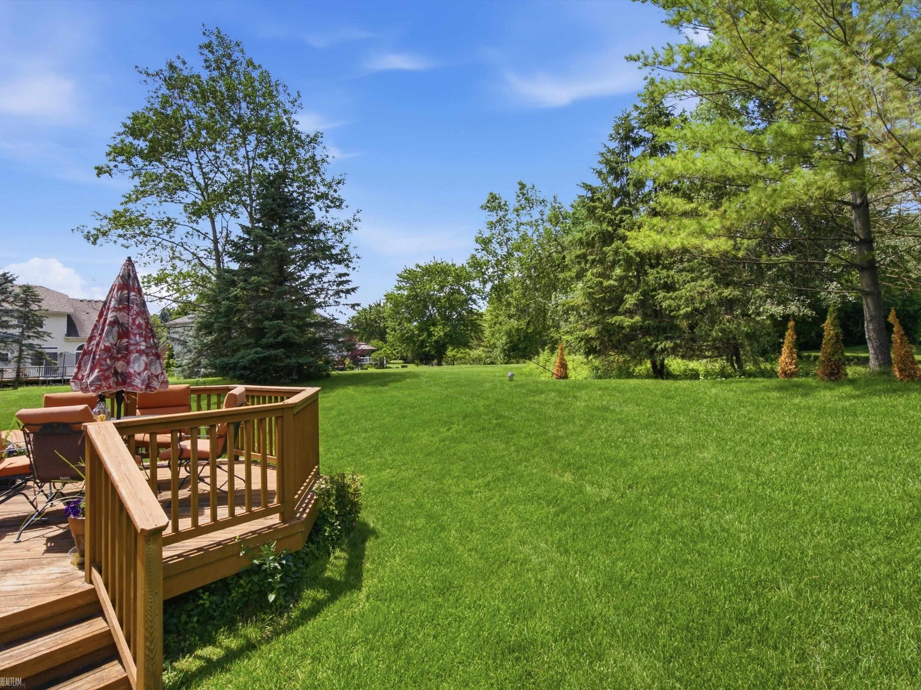 4652 Amberwood Court Rochester, MI 48306 - Photo 30 of 45