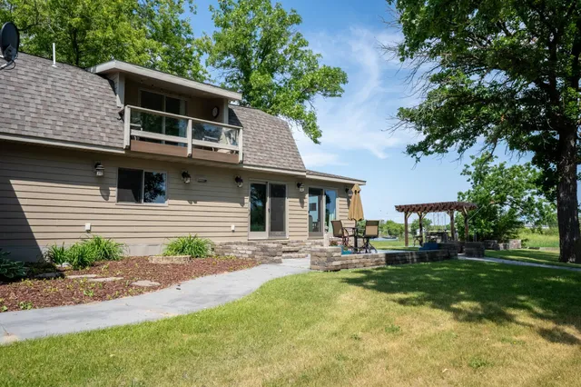 $449,000 | 403 Riverview Drive Southeast, Warroad, MN 56763