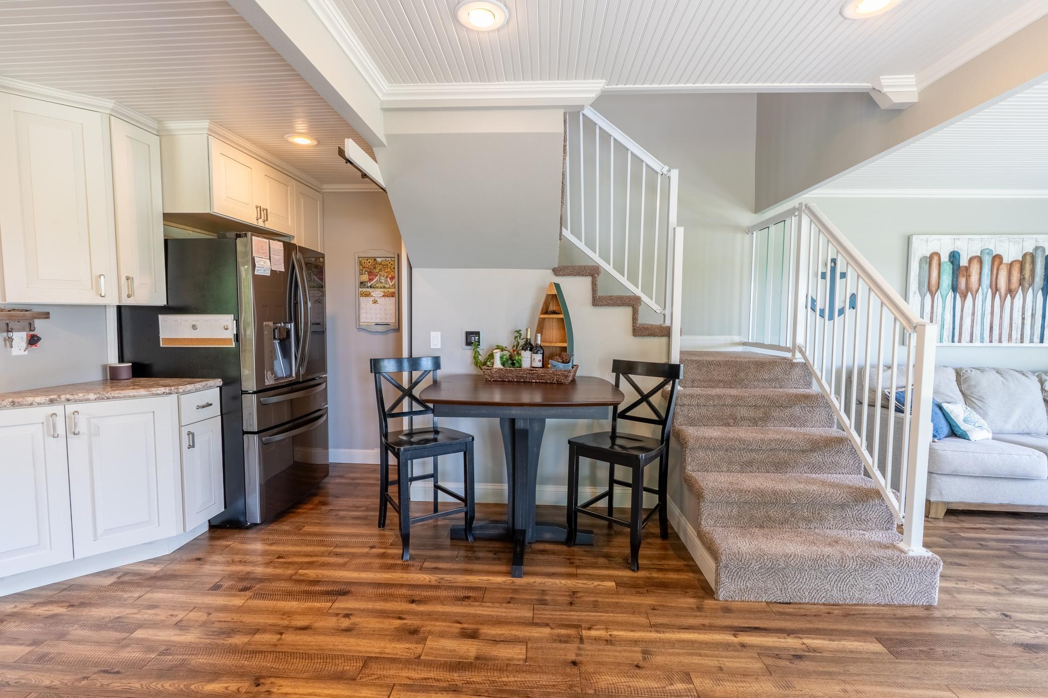 403 Riverview Drive Southeast Warroad, MN 56763 - Photo 24 of 41