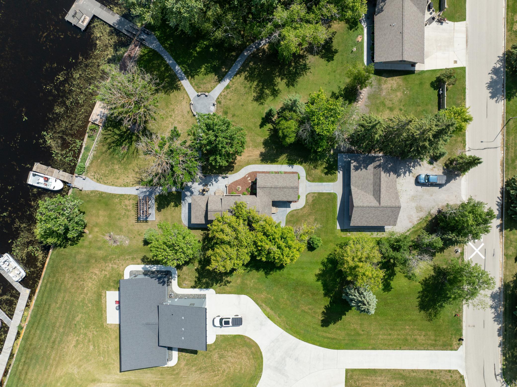 403 Riverview Drive Southeast Warroad, MN 56763 - Photo 9 of 41