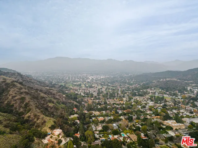 $1,535,000 | 2309 Hermosita Drive, Glendale, CA 91208