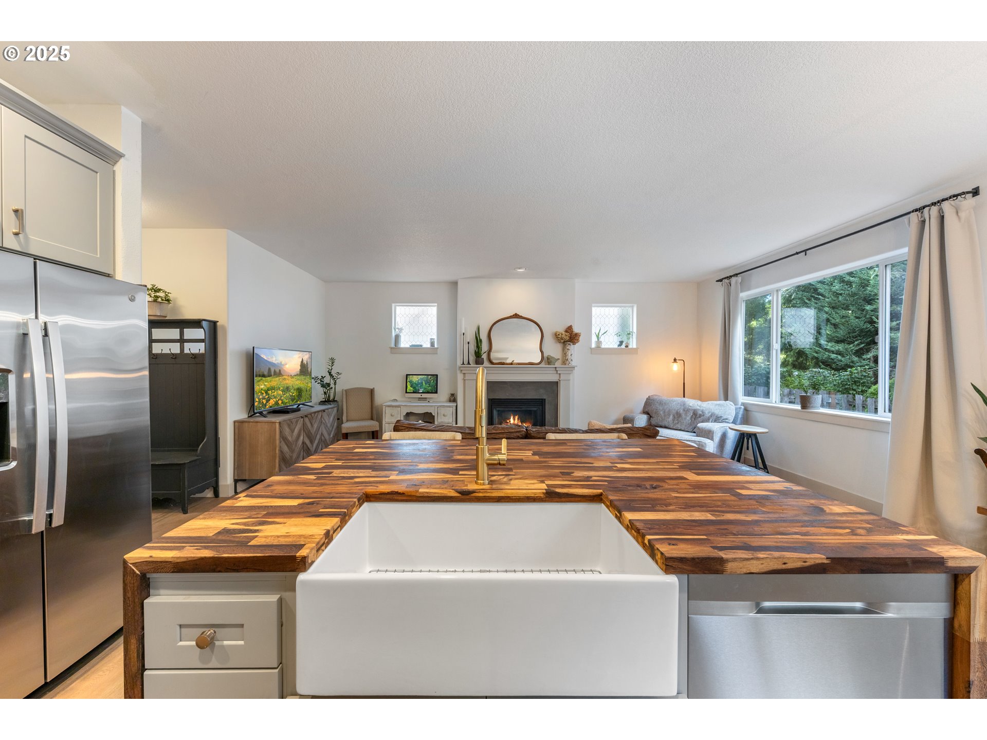 30486 Southwest Ruth Street Wilsonville, OR 97070 - Photo 11 of 39