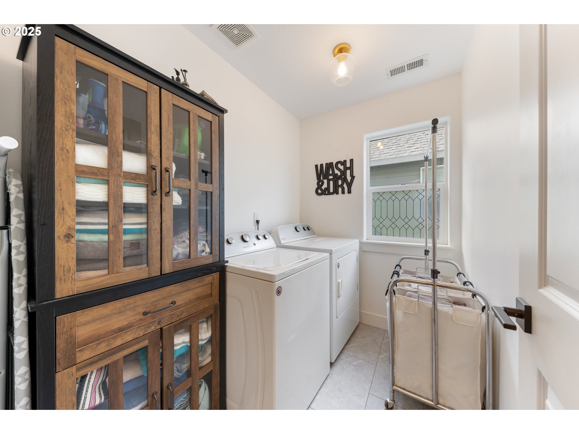 30486 Southwest Ruth Street Wilsonville, OR 97070 - Photo 33 of 39