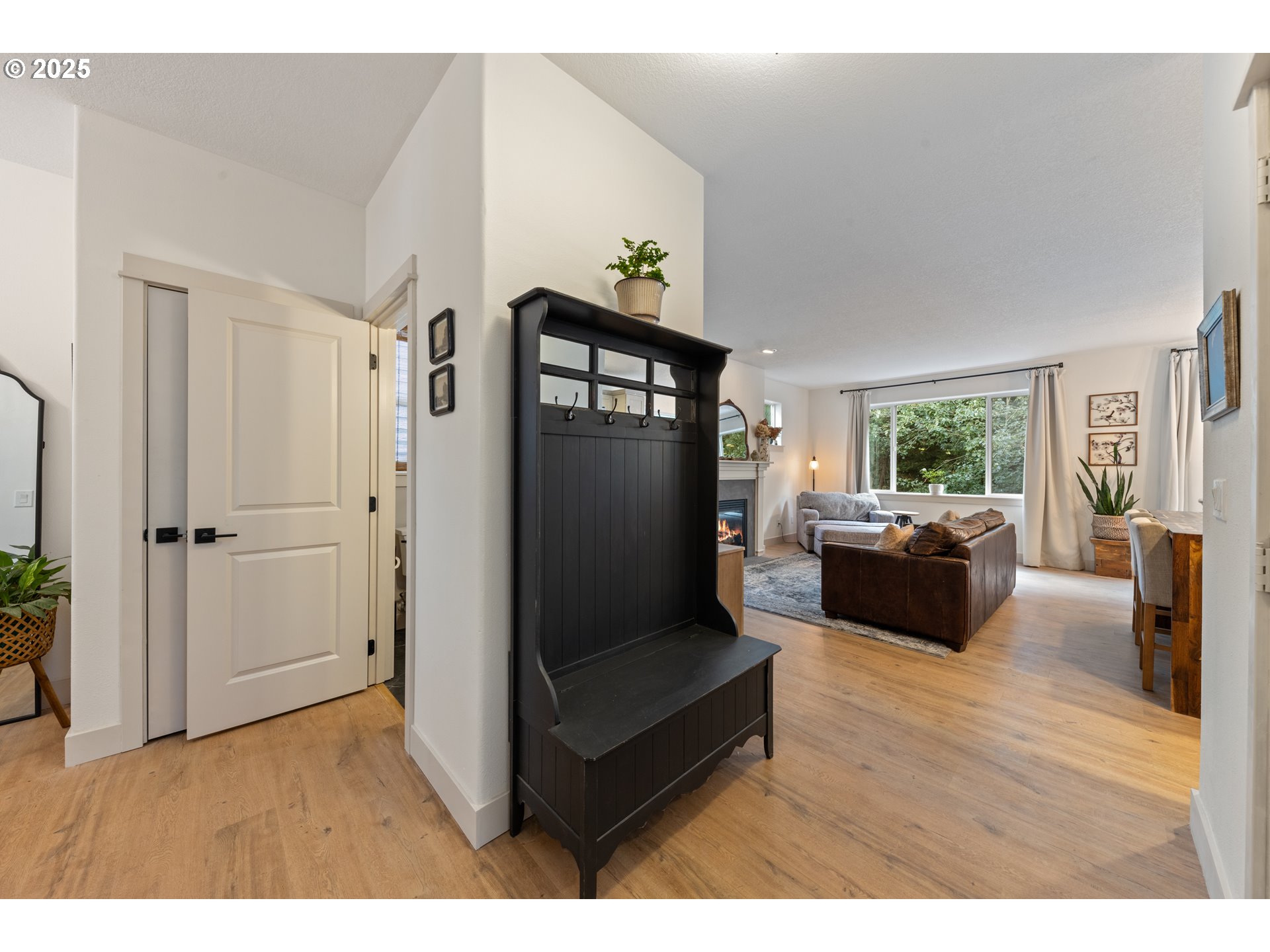 30486 Southwest Ruth Street Wilsonville, OR 97070 - Photo 9 of 39