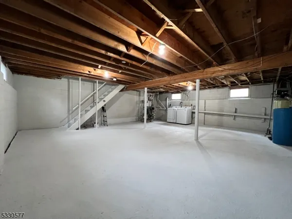 $2,575 | 293 Center Street, Unit 2, Landing, NJ 07850