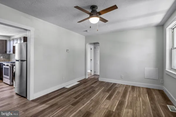 $1,500 | 709 Broadway, Unit 2, Westville, NJ 08093