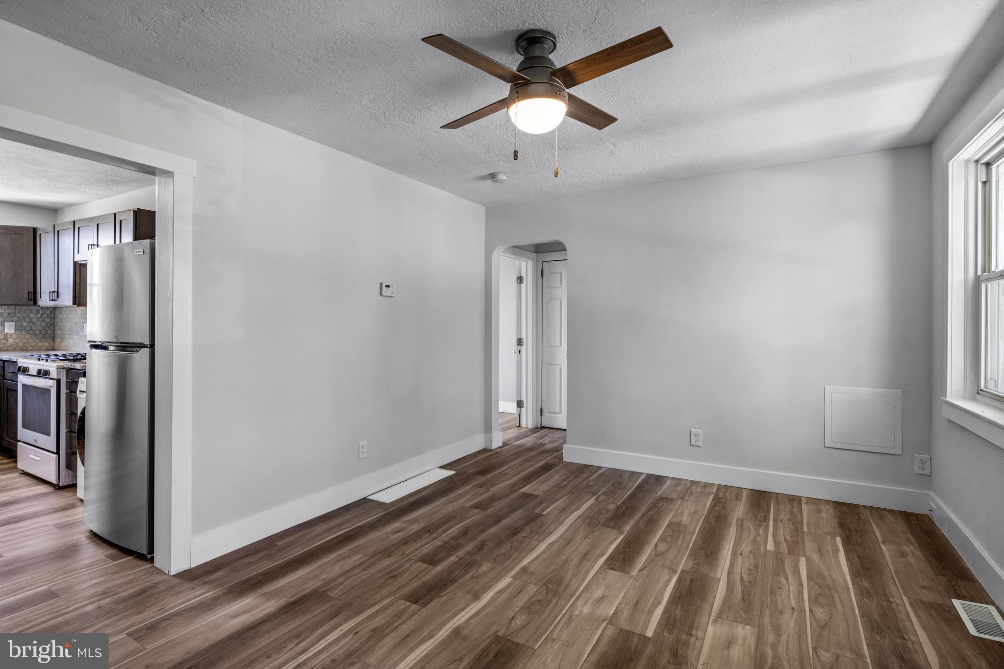 709 Broadway, Unit 2 Westville, NJ 08093 - Photo 3 of 12