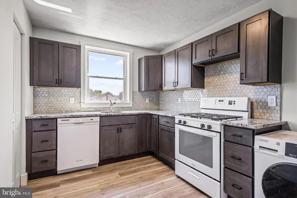 $1,500 | 709 Broadway, Unit 2, Westville, NJ 08093