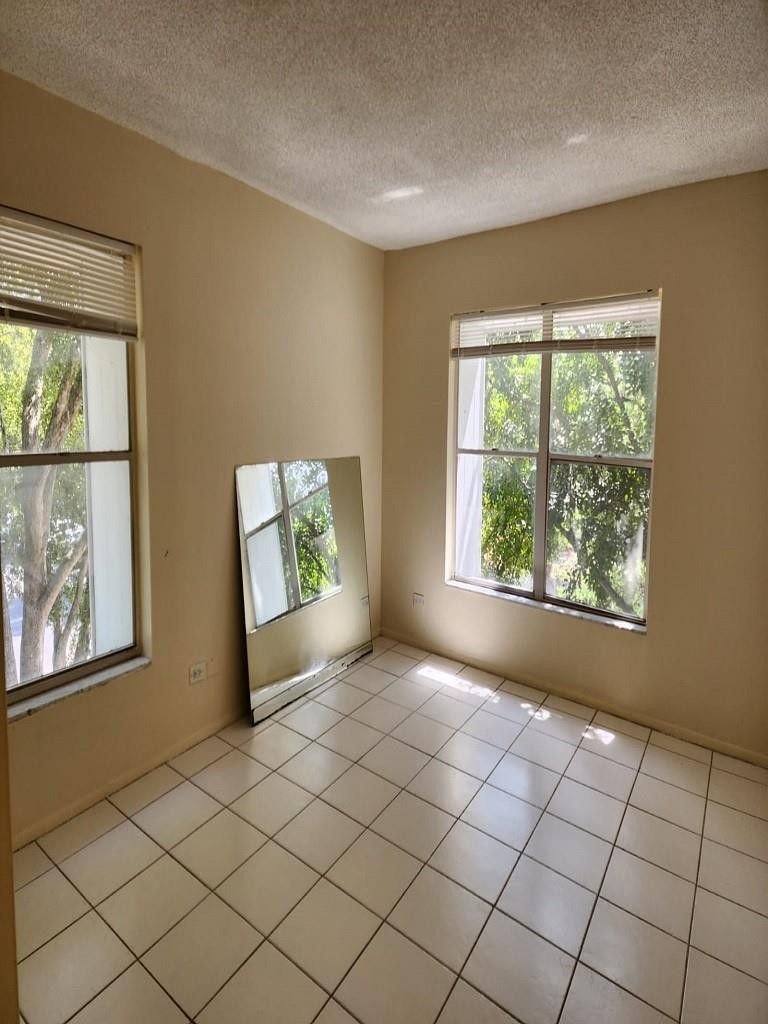 3660 Inverrary Drive, Unit 3L Lauderhill, FL 33319 - Photo 7 of 13 Photo 7