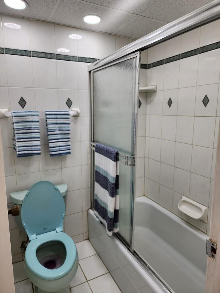 3660 Inverrary Drive, Unit 3L Lauderhill, FL 33319 - Photo 10 of 13 Photo 10