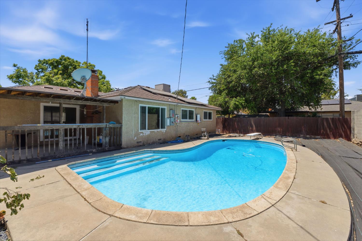 712 East San Ramon Avenue Fresno, CA 93710 - Photo 28 of 44