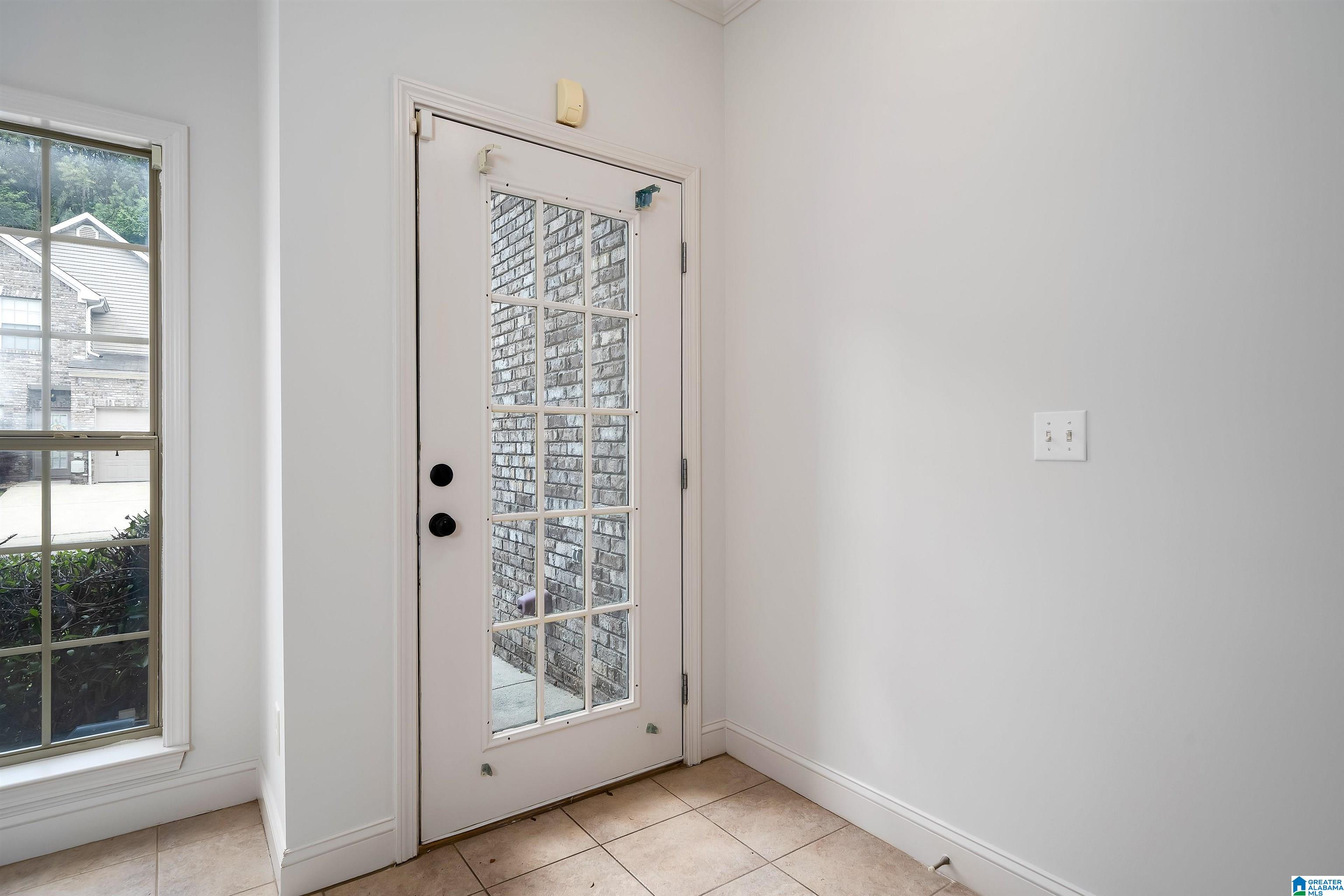 582 Hackberry Ridge Trace Birmingham, AL 35226 - Photo 7 of 34 Gallery Image 7
