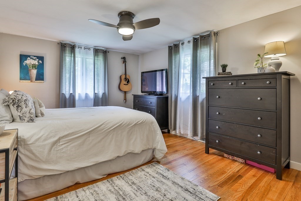 15 Woodale Road Lynn, MA 01904 - Photo 19 of 33 Gallery Image 19