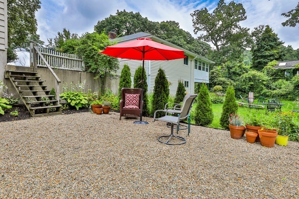 15 Woodale Road Lynn, MA 01904 - Photo 29 of 33 Gallery Image 29