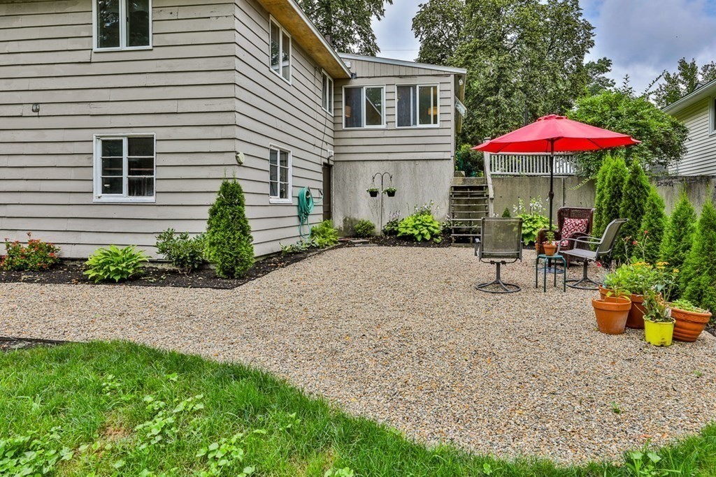 15 Woodale Road Lynn, MA 01904 - Photo 31 of 33 Gallery Image 31