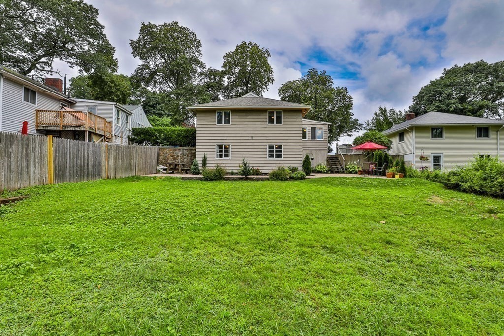 15 Woodale Road Lynn, MA 01904 - Photo 32 of 33 Gallery Image 32