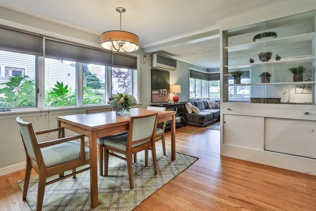 15 Woodale Road Lynn, MA 01904 - Photo 9 of 33 Gallery Image 9