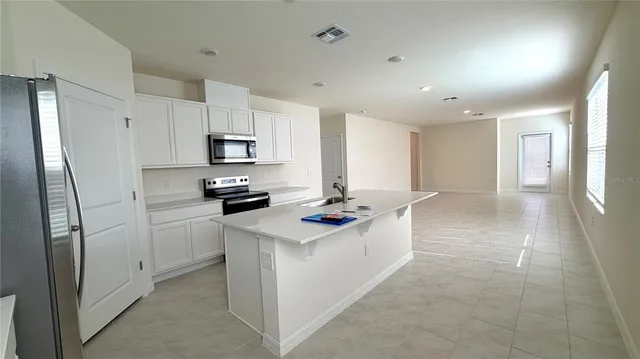 $2,150 | 3326 Wakefield Drive, Haines City, FL 33844