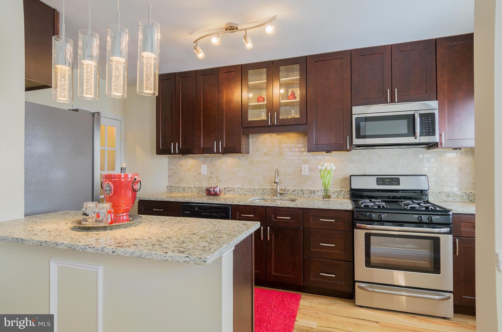 3701 Ina Avenue Baltimore, MD 21206 - Photo 9 of 30 Kitchen