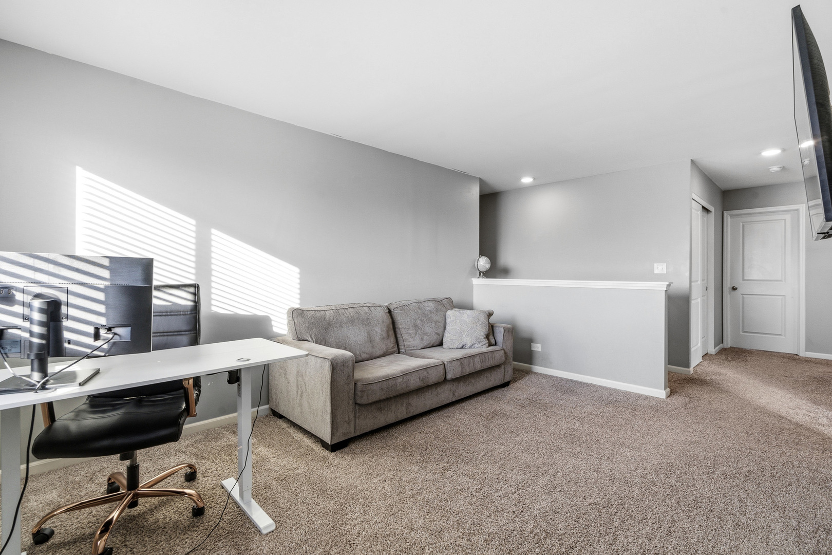434 Stonebrook Drive Romeoville, IL 60446 - Photo 17 of 38 a living room with furniture and a piano