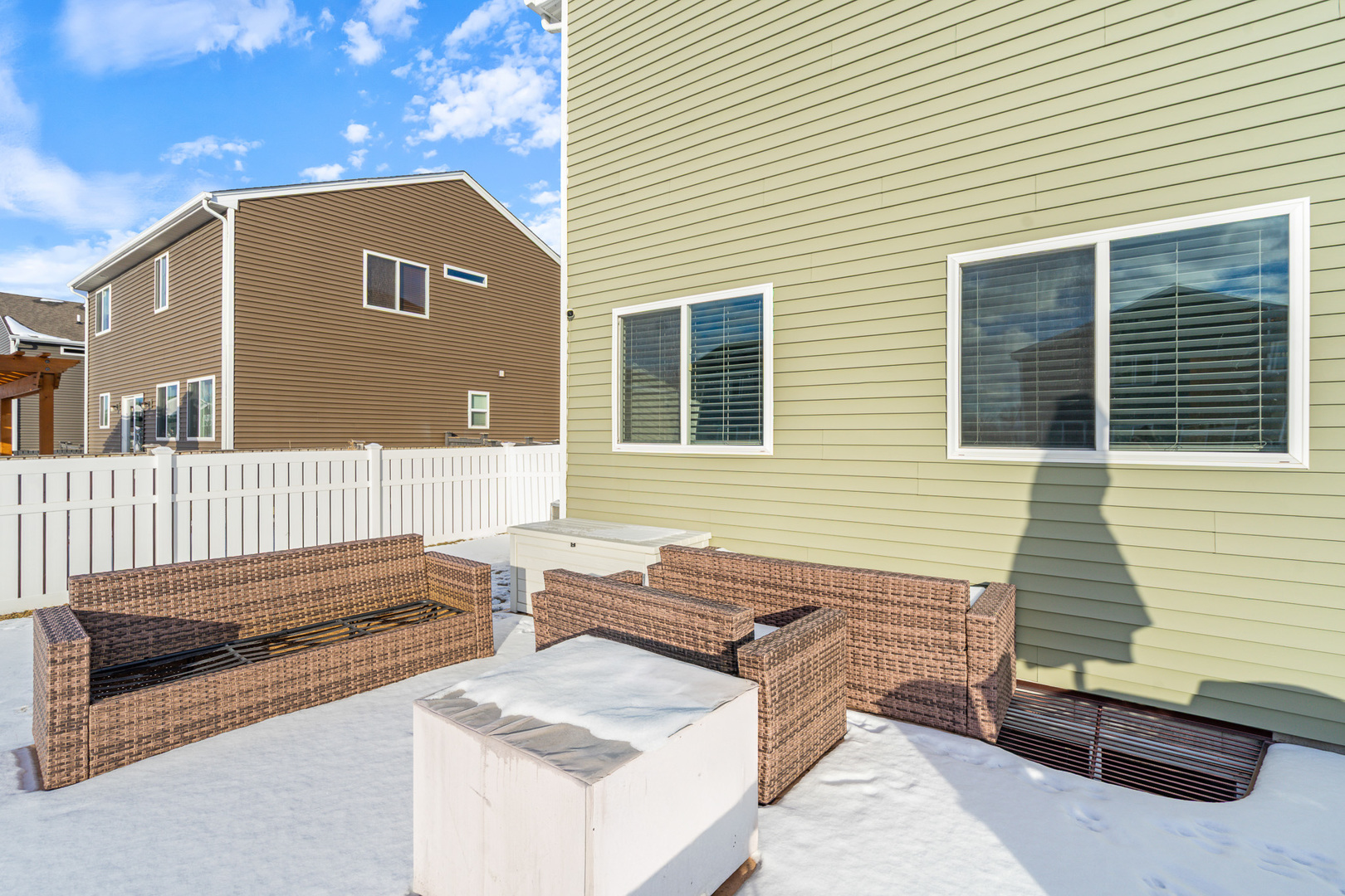 434 Stonebrook Drive Romeoville, IL 60446 - Photo 32 of 38 a view of a house with wooden fence