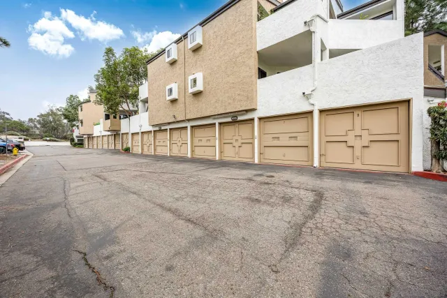 $435,000 | 9705 Mesa Springs Way, Unit 224, San Diego, CA 92126