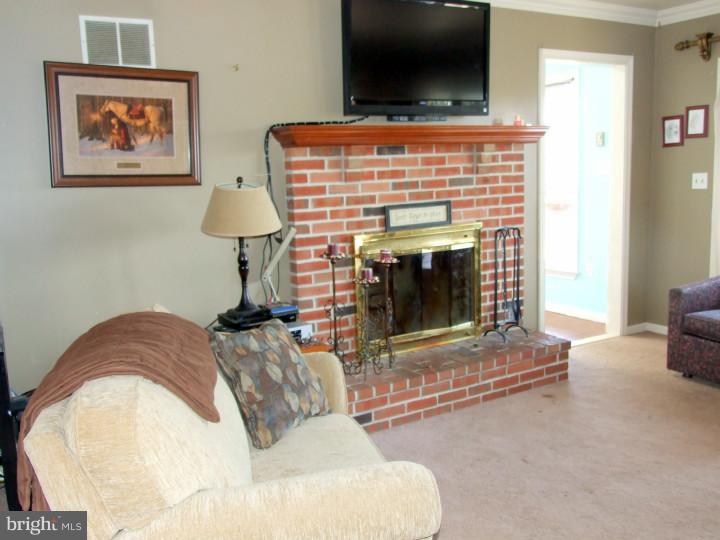 1282 Newark Road Toughkenamon, PA 19374 - Photo 8 of 15 Gallery Image 8